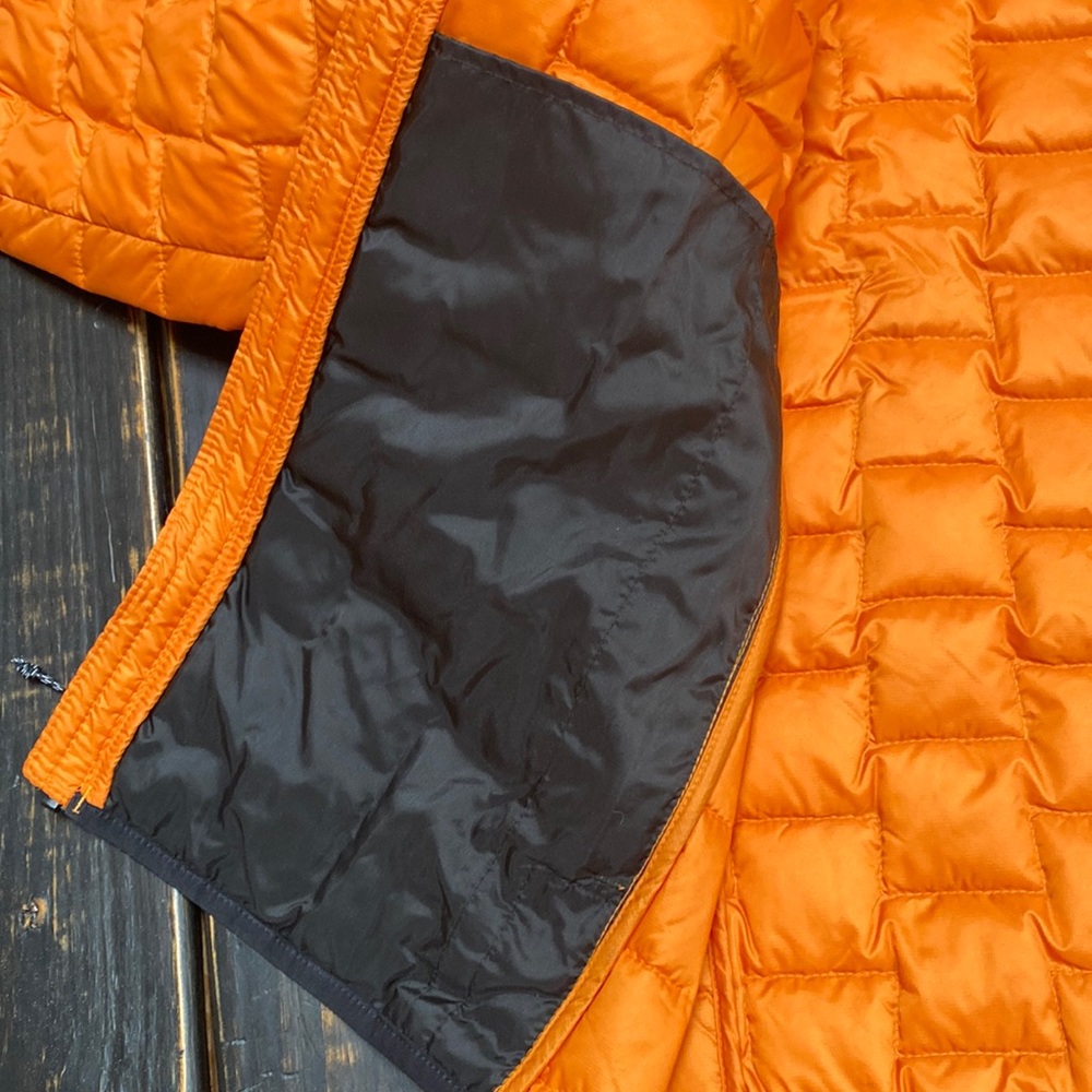 Mountain Hardware Orange Ultralight Down Jacket - image 8